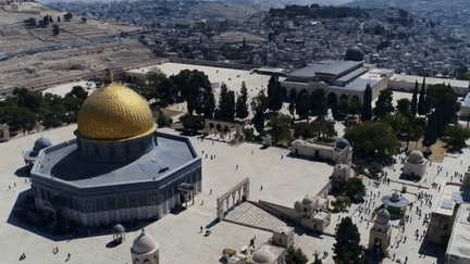 Conflit israélo-palestinien : nuit de tensions dans la mosquée al-Aqsa (FRANCE 2)