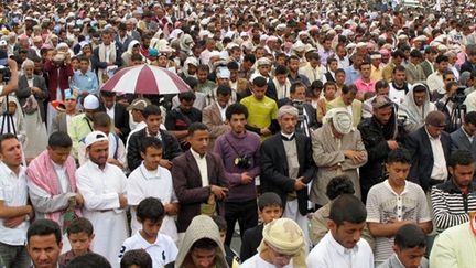 Manifestants anti-gouvernementaux à Sanaa, le 6 mai 2011 (AFP/GAMOL NOMAN)