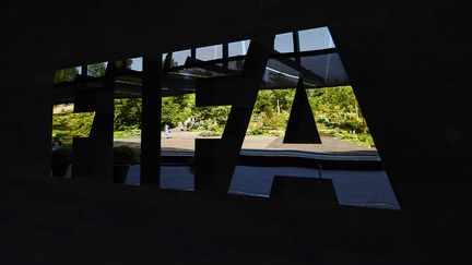 Au si&egrave;ge social de la F&eacute;d&eacute;ration internationale de football, le 3 juin 2015, &agrave; Zurich (Suisse). (MICHAEL BUHOLZER / AFP)