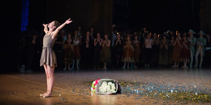 Une pluie d'étoiles pour Aurélie Dupont
 (Julien Benhamou/Opéra national de Paris)