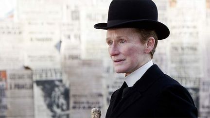 Glenn Close, émouvant majordome dans &quot;Albert Nobbs&quot;.
 (Rodrigo Garcia - Chrysalis films)