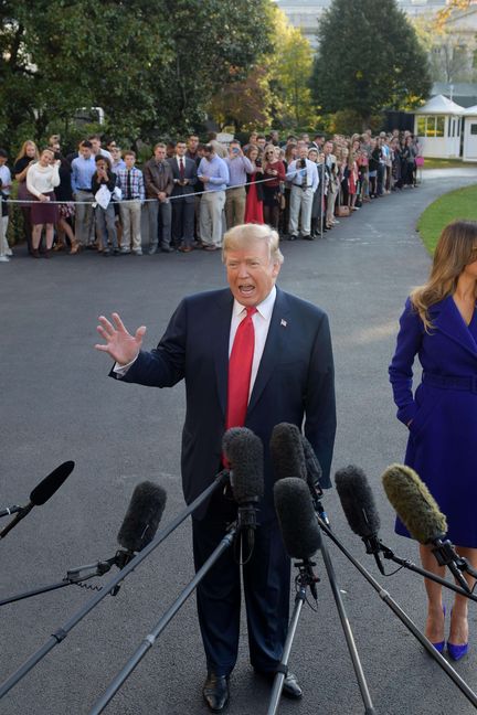 Donald Trump s'adresse à la presse, à Washington, le 3 novembre 2017. (CHINE NOUVELLE / SIPA / XINHUA)