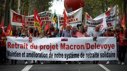 Une manifestation contre le projet de réforme des retraites, à Toulouse, le 24 septembre. (ALAIN PITTON / NURPHOTO)