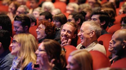 Pour les artistes et leurs producteurs, le meilleur moyen de gagner sa vie reste la salle de spectacle : faible coût de production, solides recettes et importantes marges à la clef.&nbsp; (BRYAN BEDDER / GETTY IMAGES NORTH AMERICA)