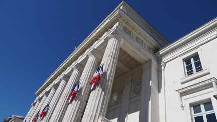 Façade du palais de justice de Tour, septembre 2018. (GUILLAUME SOUVANT / AFP)