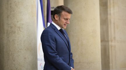 Regarder la vidéo EDITO. Le Service national privé de financement, un nouveau fil tiré pour détricoter l’héritage de Macron ?