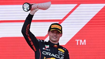 Max Verstappen a remporté le GP d'Azerbaïdjan et s'envole en tête du championnat. (NATALIA KOLESNIKOVA / AFP)