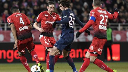 PSG - Dijon, en février dernier.  (PHILIPPE DESMAZES / AFP)