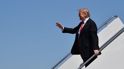 Le président américain Donald Trump, le 22 mars 2019 à Palm Beach, Floride (Etats-Unis). (NICHOLAS KAMM / AFP)