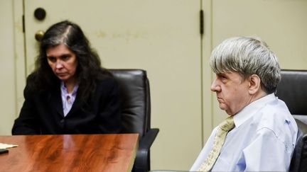 Louise Turpin et David Turpin au tribunal de Riverside, en Californie (Etats-Unis), le 3 août 2018. (WATCHARA PHOMICINDA/AP/SIPA)