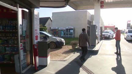 Prix du carburant : la clientèle se fait rare chez les pompistes indépendants