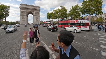 &nbsp; (Les touristes asiatiques très concenés par les questions de sécurité © JPDN/SIPA)