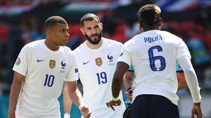 Kylian Mbappé et Karim Benzema lors de Hongrie-France, le 19 juin (FRANCK FIFE / POOL)