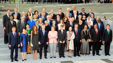 Les dirigeants du G20 se réunissent à Hambourg (Allemagne), le 7 juillet 2017. (YOMIURI / AFP)