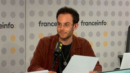 Clément Viktorovitch dans Entre les lignes, sur franceinfo,&nbsp;le 11 mai 2022. (FRANCEINFO / RADIO FRANCE)