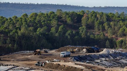 Environ 70 000 tonnes de déchets toxiques doivent encore arriver du Monténégro d’ici le mois de mai. (Julio Muñoz/ MaxPPP)