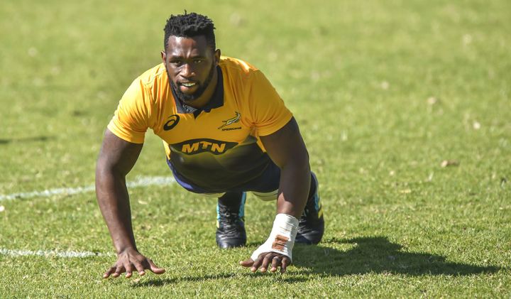 Le flanker sud-africain Siya Kolisi à l'entraînement le 28 mai 2018, le jour de sa nomination comme capitaine des Springboks pour plusieurs test-matches. (Christaan Kotze / AFP)