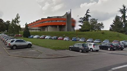 L'agression a eu lieu&nbsp;sur le parking de la facult&eacute; de sciences, &agrave; Vandoeuvre-l&egrave;s-Nancy (Meurthe-et-Moselle). (GOOGLE STREET VIEW / FRANCETV INFO)