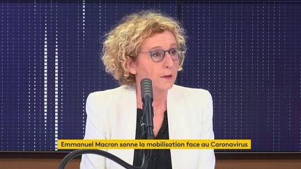 Muriel Pénicaud, la ministre du Travail, était l'invitée du "8h30 franceinfo" du vendredi 13 mars 2020. (FRANCEINFO / RADIOFRANCE)