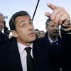 Nicolas Sarkozy sur le port de pêche du Guilvinec (Finistère), le 6 novembre 2007.
 (ANDRE DURAND / AFP POOL)