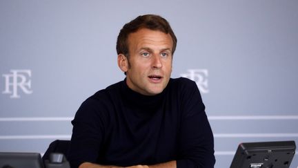 Emmanuel Macron participe à une vidéoconférence avec les autorités locales des territoires d'Outre-mer au Palais de l'Élysée à Paris, le 30 avril 2020(photo d'illustration). (YOAN VALAT / POOL)