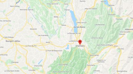 Les faits se sont produits vers 17h&nbsp;à l'entrée du Parc du Verney à Chambéry. (GOOGLE MAPS / FRANCEINFO)