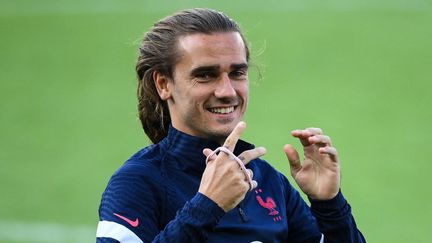 Antoine Griezmann lors d'un entraînement de l'équipe de France à Strasbourg, le 31 août 2021.&nbsp; (FRANCK FIFE / AFP)