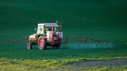 ©Fotolia. Des habitants d'un village breton veulent interdire l'usage de pesticides dans leur commune.