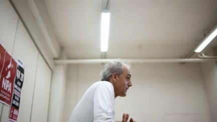 Philippe Poutou, le candidat du NPA à la Présidentielle (FRED DUFOUR / AFP)