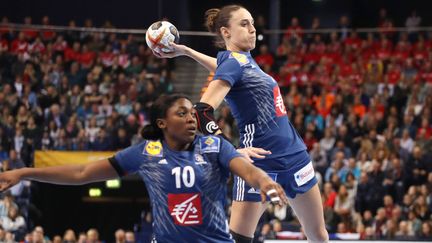 Camille Ayglon sous le maillot de l'équipe de France