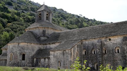 L'abbaye Notre-Dame-de-Sénanque à Gordes dans le Vaucluse (ESPOSITO ANGE / MAXPPP)