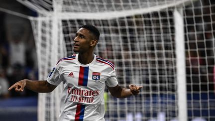 Tetê lors de Lyon-Troyes au Groupama Stadium pour le compte de la 3e journée de Ligue 1 le 19 août 2022. (JEFF PACHOUD / AFP)