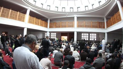 &nbsp; (La mosquée de Fréjus après son ouverture le 22 janvier © maxPPP)