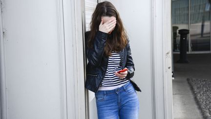 Les filles sont davantage touch&eacute;es par la souffrance psychologique, souligne l'enqu&ecirc;te de l'Unicef sur les enfants et adolescents fran&ccedil;ais, publi&eacute;e le 23 septembre 2014. (AJ PHOTO / BSIP / AFP)