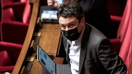 Le député Benjamin Griveaux assiste à une séance de questions au gouvernement, le 9 février 2021, à l'Assemblée nationale, à Paris. (ARTHUR NICHOLAS ORCHARD / HANS LUCAS / AFP)