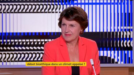 Annie Genevard, députée LR du Doubs (FRANCEINFO)