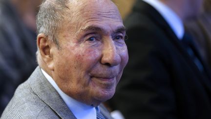 Serge Dassault, &agrave; Paris, le 17octobre 2013. (FRANCOIS GUILLOT / AFP)