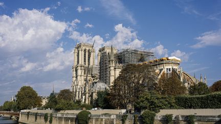 La cathédrale Notre-Dame le 14 octobre 2019, six mois après l'incendie qui l'a en partie détruite.&nbsp; (DENIS MEYER / HANS LUCAS)