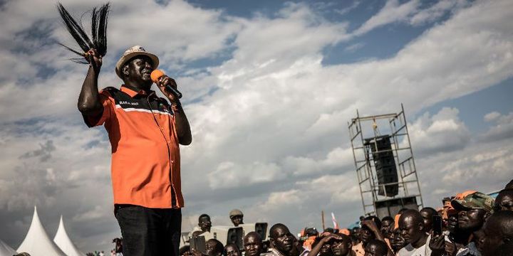  Raila Odinga, l'opposant historique, en campagne. (FREDRIK LERNERYD / AFP)