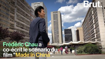 Frédéric Chau est à la fois le personnage principal et le co-scénariste du film "Made in China" qui sort ce mercredi 26 juin. Brut l'a rencontré.