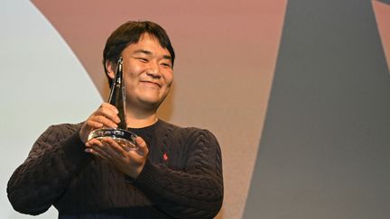 Le réalisateur sud-coréen Jason Yu, lauréat du Grand Prix du Festival de Gérardmer, le 28 janvier 2024. (JEAN-CHRISTOPHE VERHAEGEN / AFP)