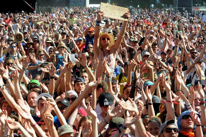 Public au Festival des Vieilles charrues 2016
 (FRED TANNEAU / AFP)