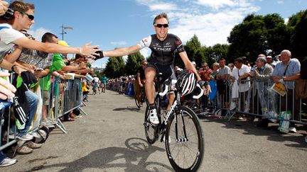 &nbsp; (Jens Voigt se montre toujours disponible avec les fans © MAXPPP)