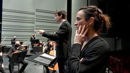 La folle journée de Nantes le 26 janveir 2022 : Victor Julien-Laferrière et, au premier plan, la&nbsp;soprano Marion Tassou.
 (MARC ROGER)