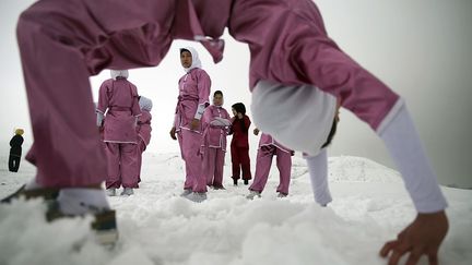 où elles seront autorisées à participer au Championnat du monde, mais aussi pour se défendre des agressions courantes dans les rue de la capitale afghane. (Massoud Hossaini/Reuters)