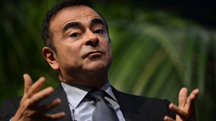 Carlos&nbsp;Ghosn, le 29 janvier 2013 &agrave; Bochum (Allemagne). (PATRIK STOLLARZ / AFP)