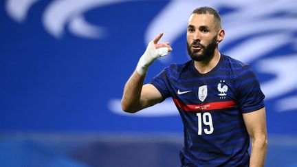 Karim Benzema contre le pays de Galles, le 2 juin 2021. (FRANCK FIFE / AFP)