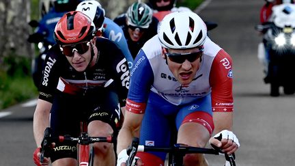 Stefan Küng lors de la 12e étape du Tour de France 2021. (PHILIPPE LOPEZ / AFP)