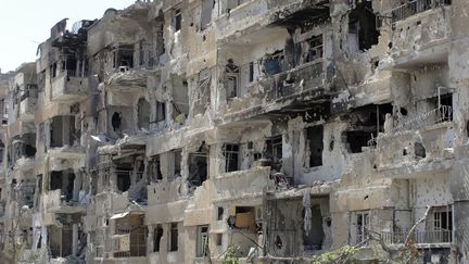 Un immeuble en ruine &agrave; Ba&iuml;da pr&egrave;s de Homs (Syrie), le 15 octobre 2012. (REUTERS)