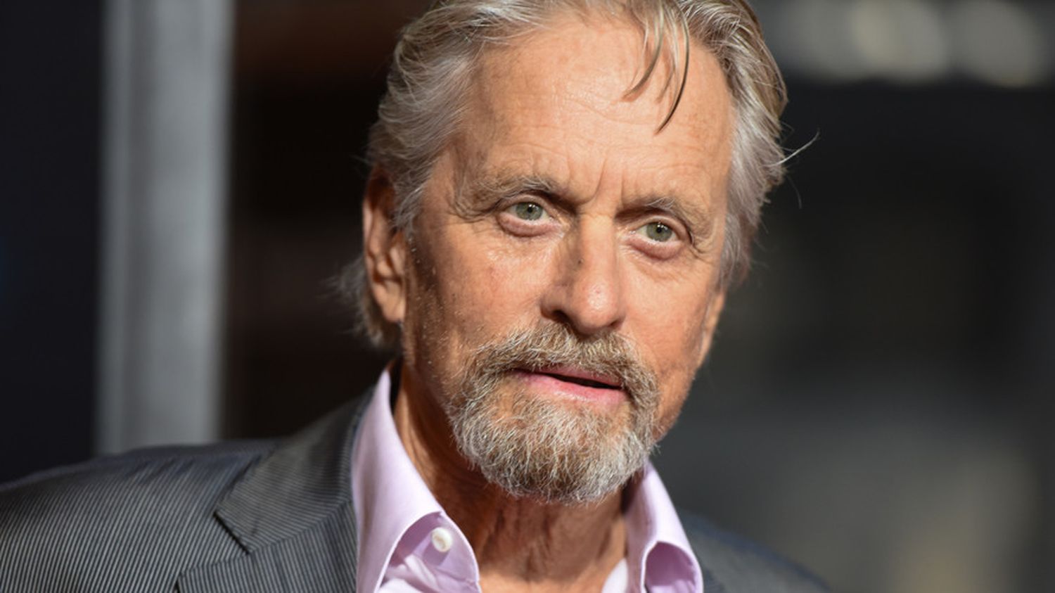 Michael Douglas Accusé De Harcèlement Sexuel Par Une Ancienne Collaboratrice